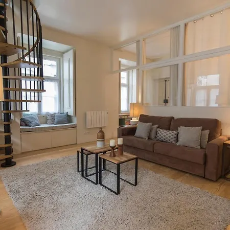Lovelystay - Cozy Duplex In Alfama Lejlighed *
