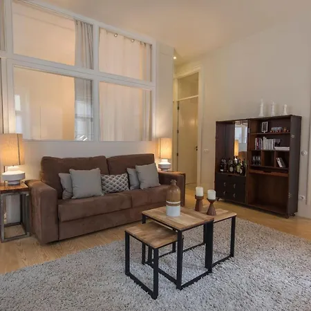 Lovelystay - Cozy Duplex In Alfama * Lisbon